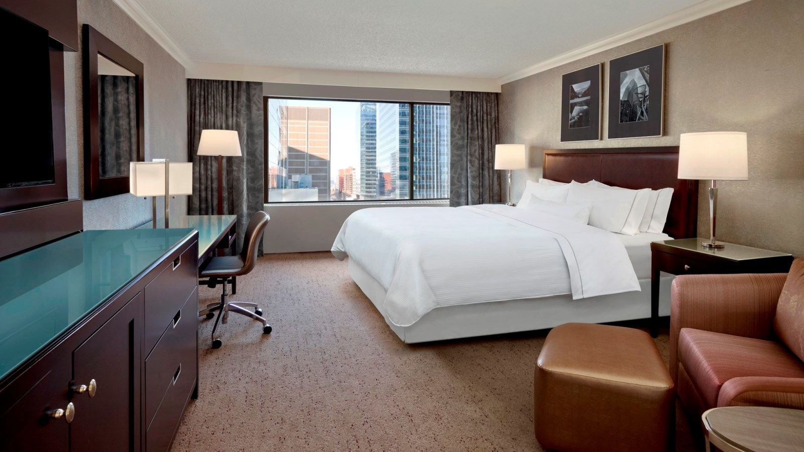 Deluxe Rooms The Westin Calgary